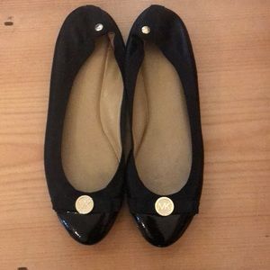 NWOT Michael Kors Flats 🖤